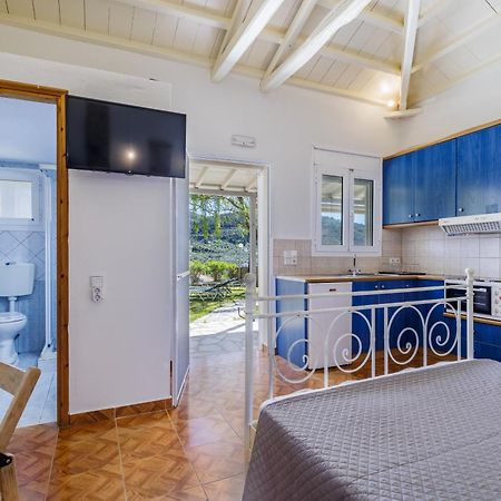 Likasti Apartment Skopelos Town Ngoại thất bức ảnh