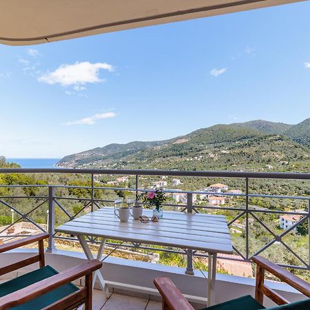 Likasti Apartment Skopelos Town Ngoại thất bức ảnh