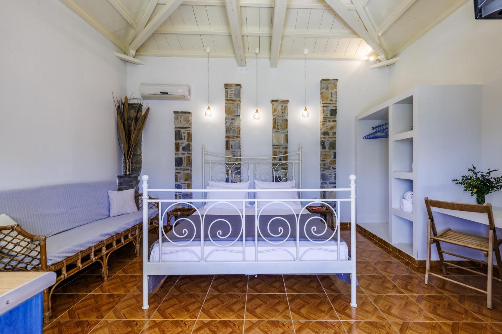 Likasti Apartment Skopelos Town Ngoại thất bức ảnh