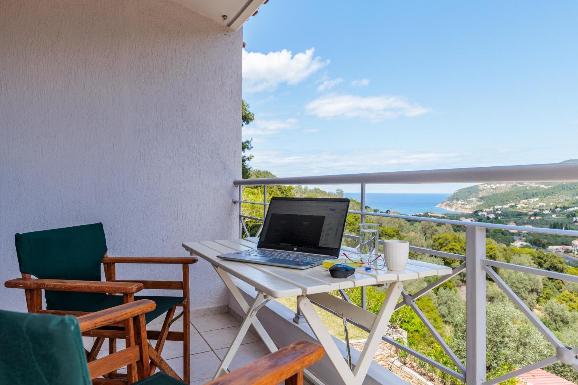 Likasti Apartment Skopelos Town Ngoại thất bức ảnh