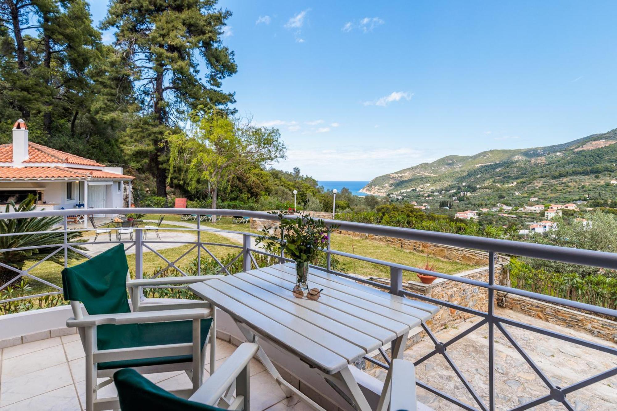 Likasti Apartment Skopelos Town Ngoại thất bức ảnh