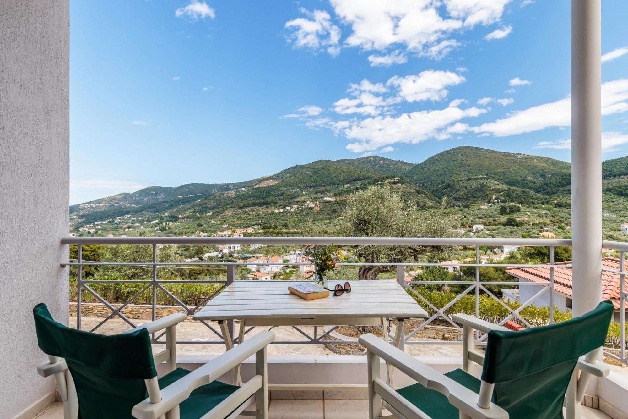 Likasti Apartment Skopelos Town Ngoại thất bức ảnh