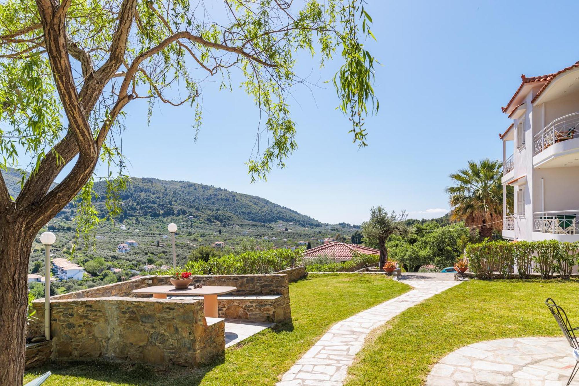 Likasti Apartment Skopelos Town Ngoại thất bức ảnh